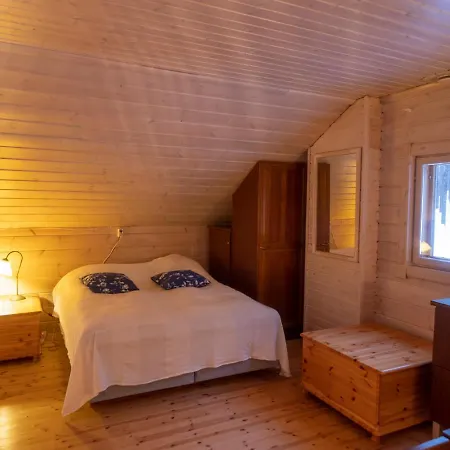 Hotelli Vilttitossu 4*