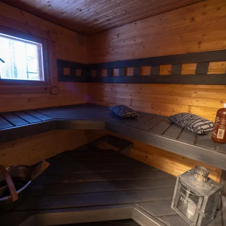 Vilttitossu Hotell Äkäslompolo